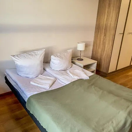 By Park Biznesowy * ヴロツワフ