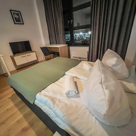 By Park Biznesowy * ヴロツワフ