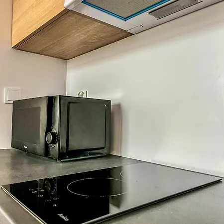 By Park Biznesowy アパート *