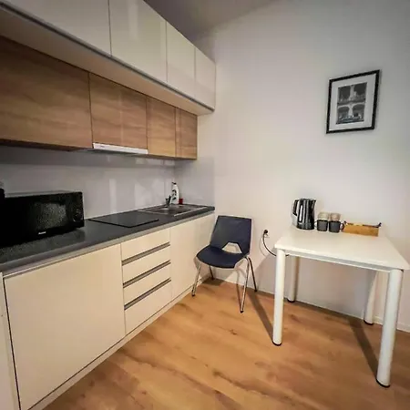 By Park Biznesowy Apartment Wroclaw