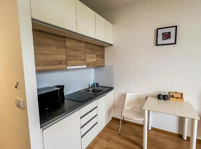 By Park Biznesowy Apartment Wroclaw