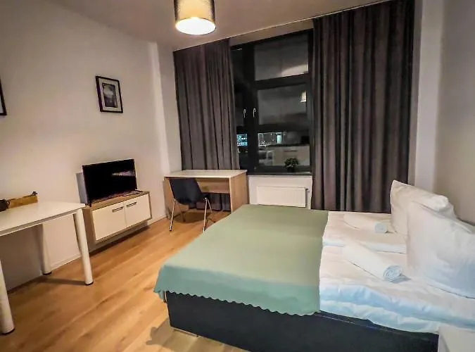 Apartment By Park Biznesowy *